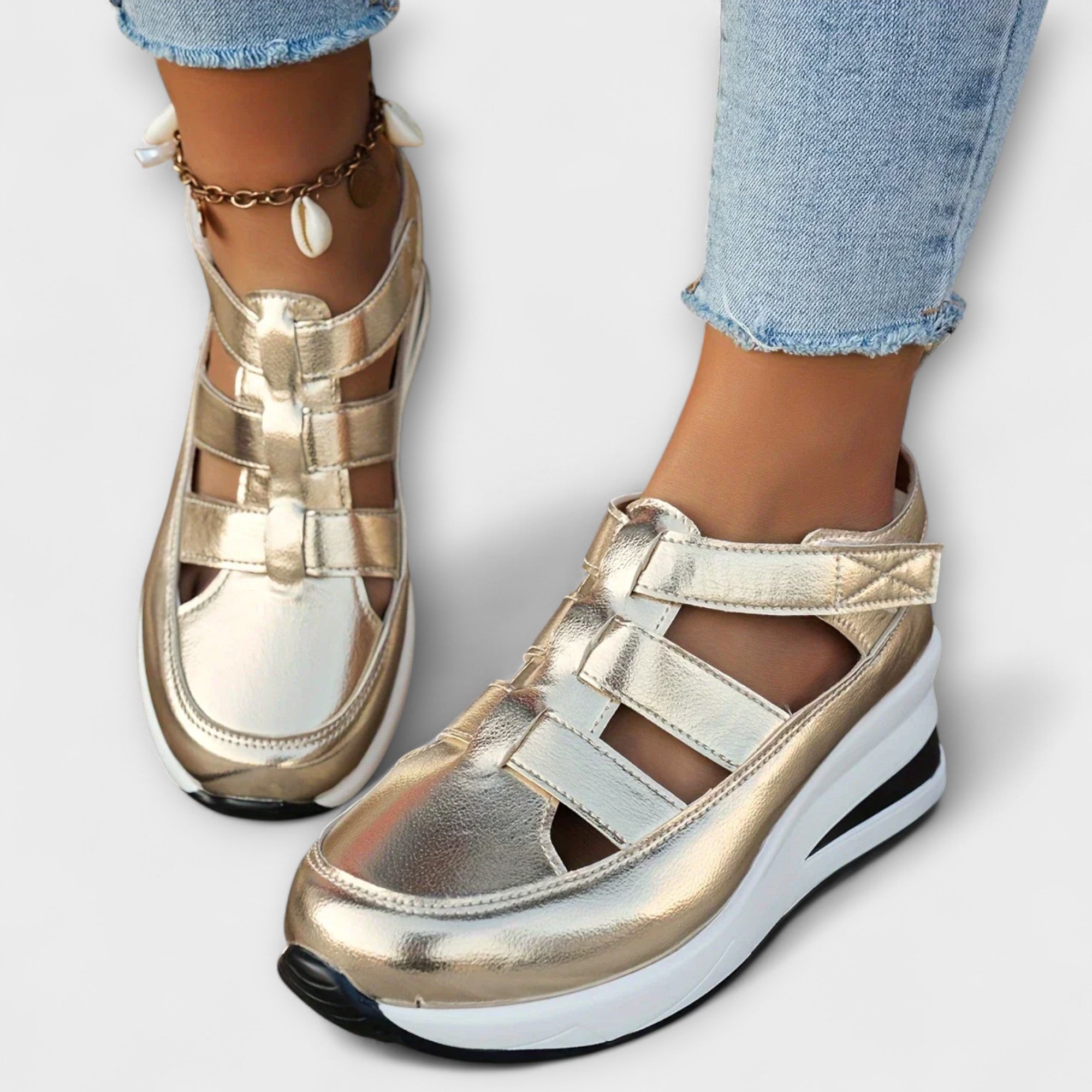 Liliana - Ergonomikus szandál