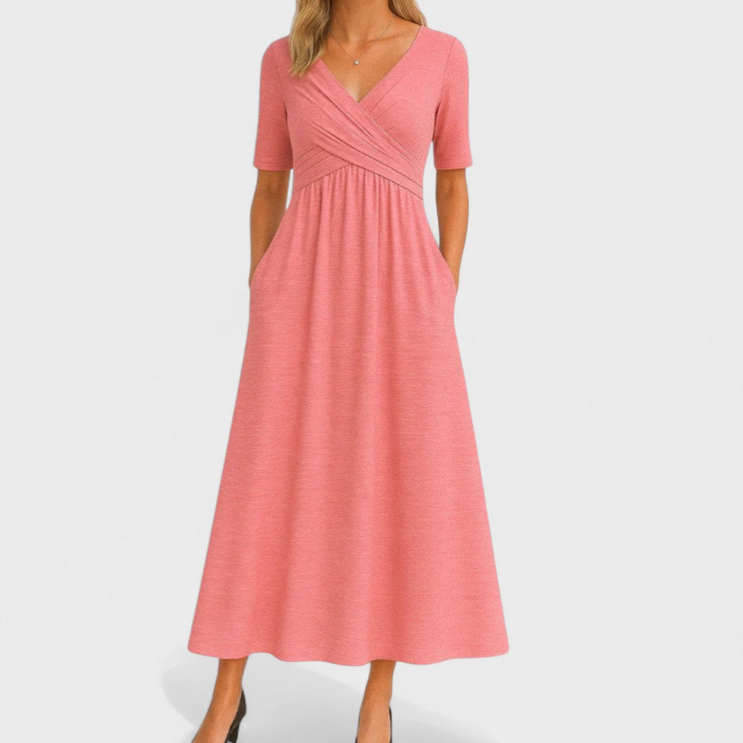 Leona - Elegáns Ruha Különleges Dekoltázzsal