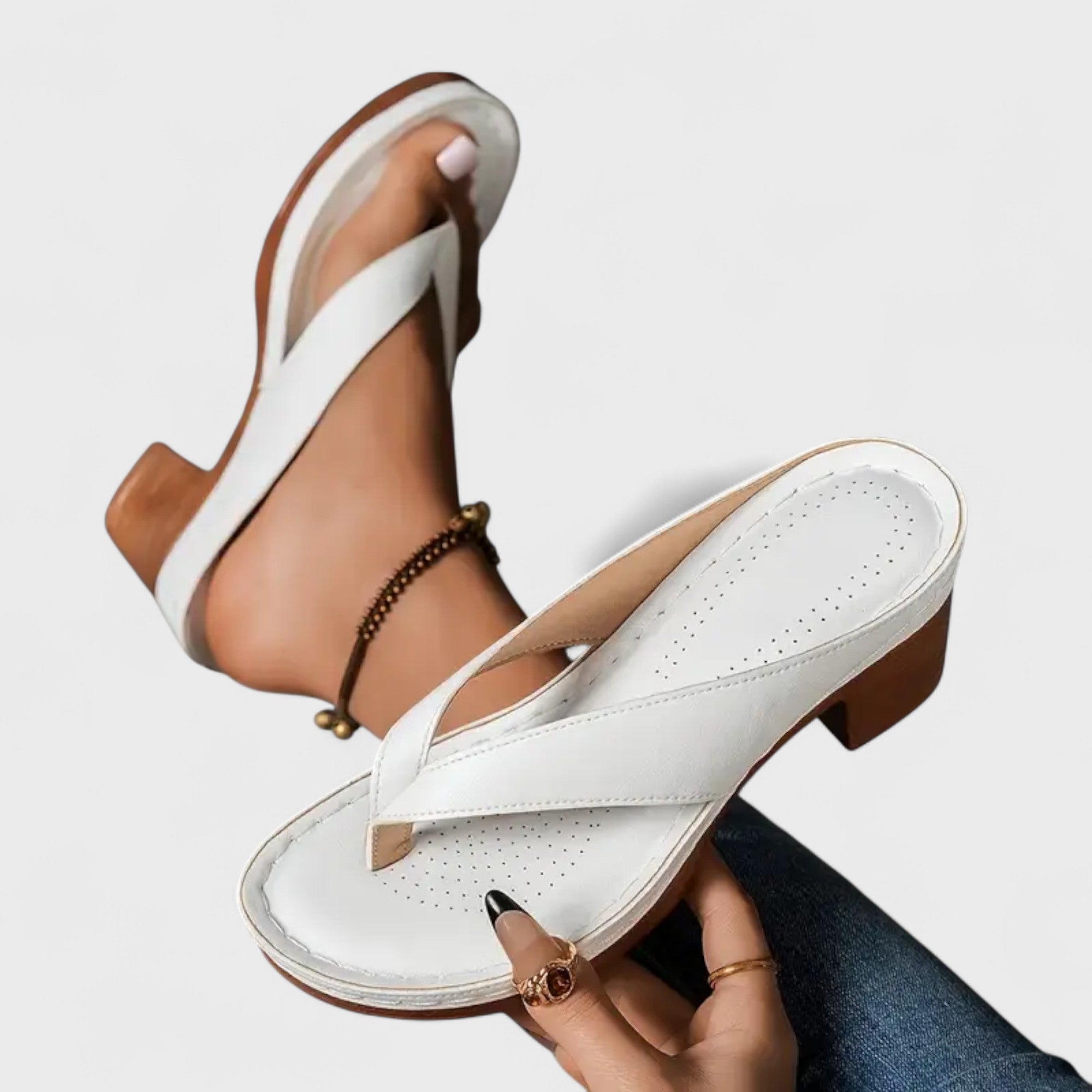 Petra - Ortopéd papucs sarkakkal